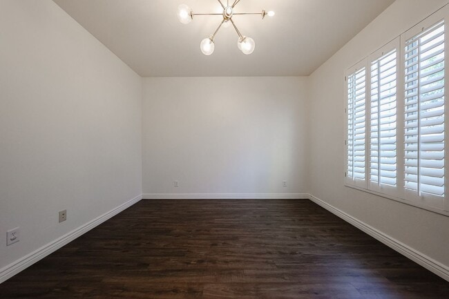 Building Photo - 2744 E Donato Dr