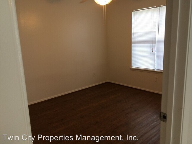 Foto del edificio - 3708 Elliott St