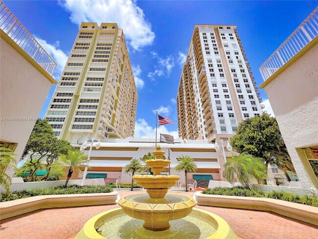 Foto del edificio - 111 Briny Ave