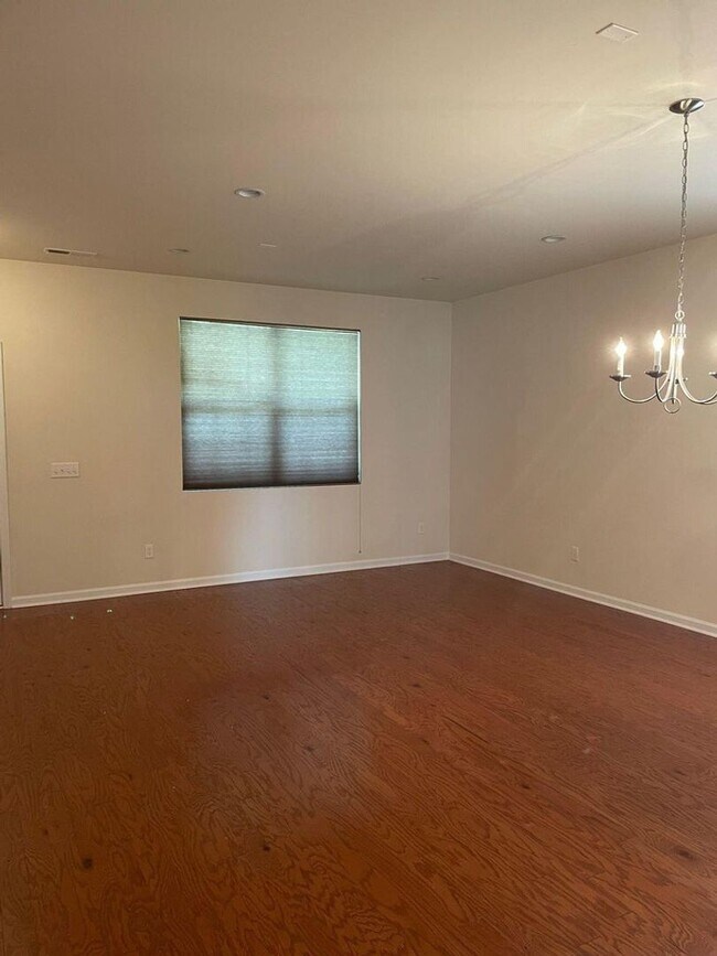 Foto del edificio - Spacious in Carolina Bay!