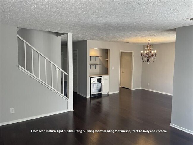 Building Photo - 6802 Glenridge Dr