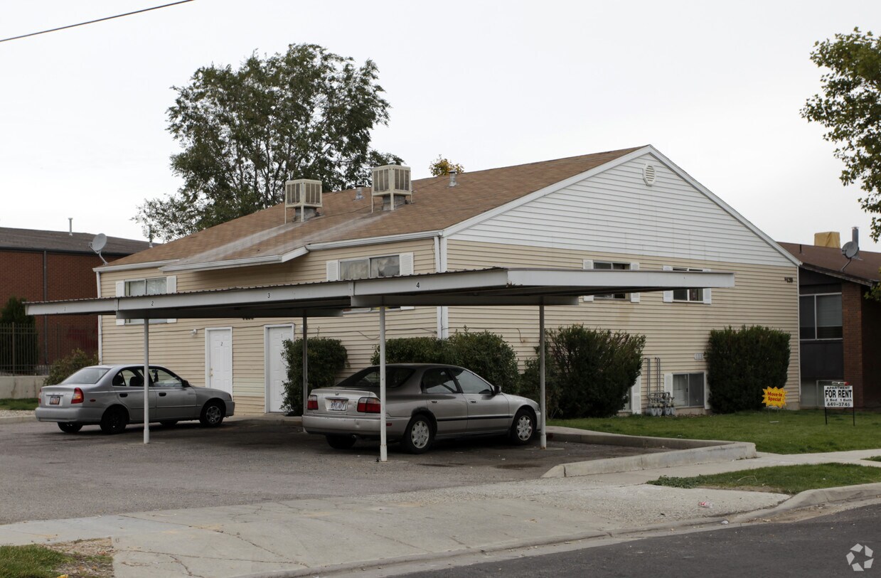 Building Photo - 4639 Arlington Park Dr