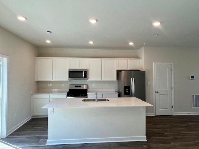 Foto del edificio - 7403 Calm Retreat Blvd