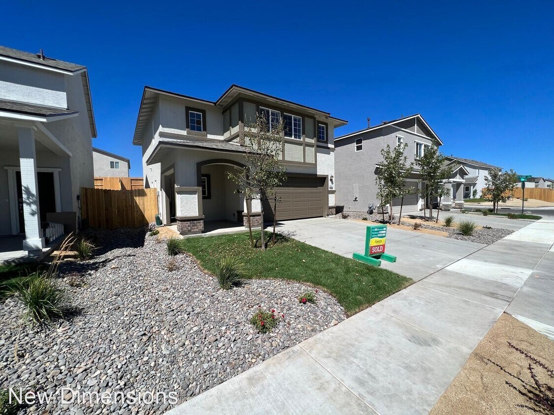 3 br, 2.5 bath House 443 Antares Street House Rental in Reno, NV