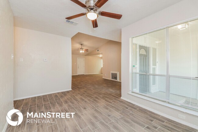 Foto del edificio - 1702 Marblehead Dr