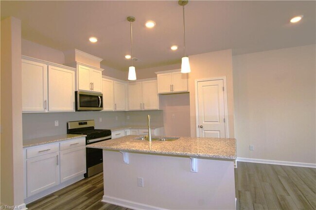 Building Photo - 3704 Feltham Ln