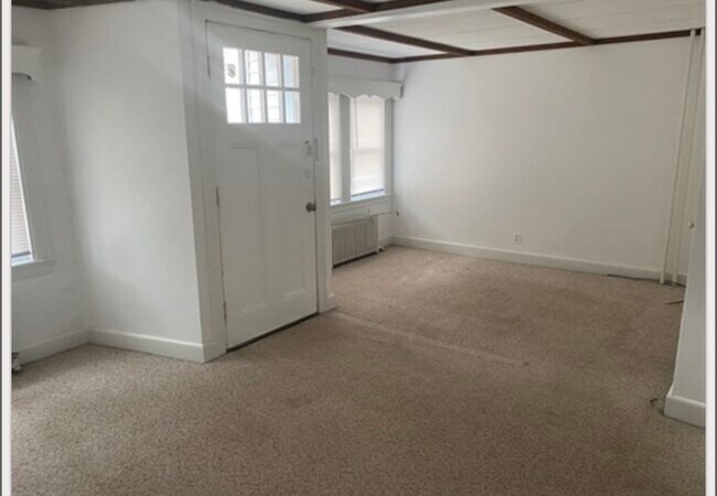 Foto del edificio - 19 Meacham St