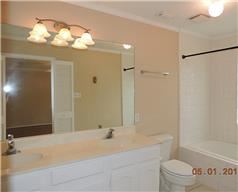 Building Photo - 42 N Timber Top Dr