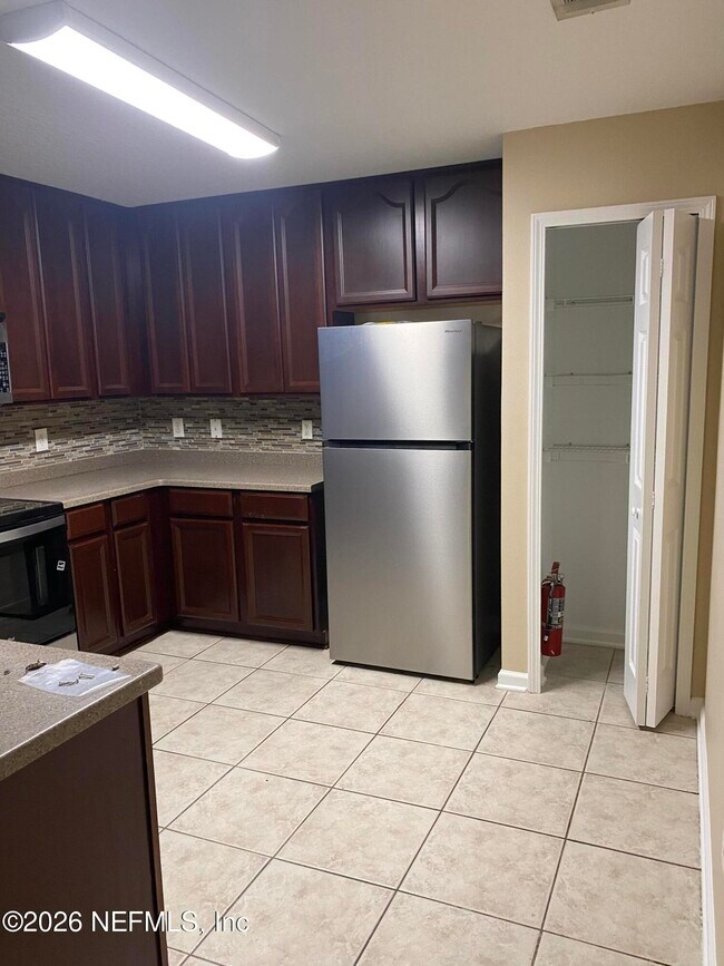 Foto del edificio - 13848 Herons Landing Way
