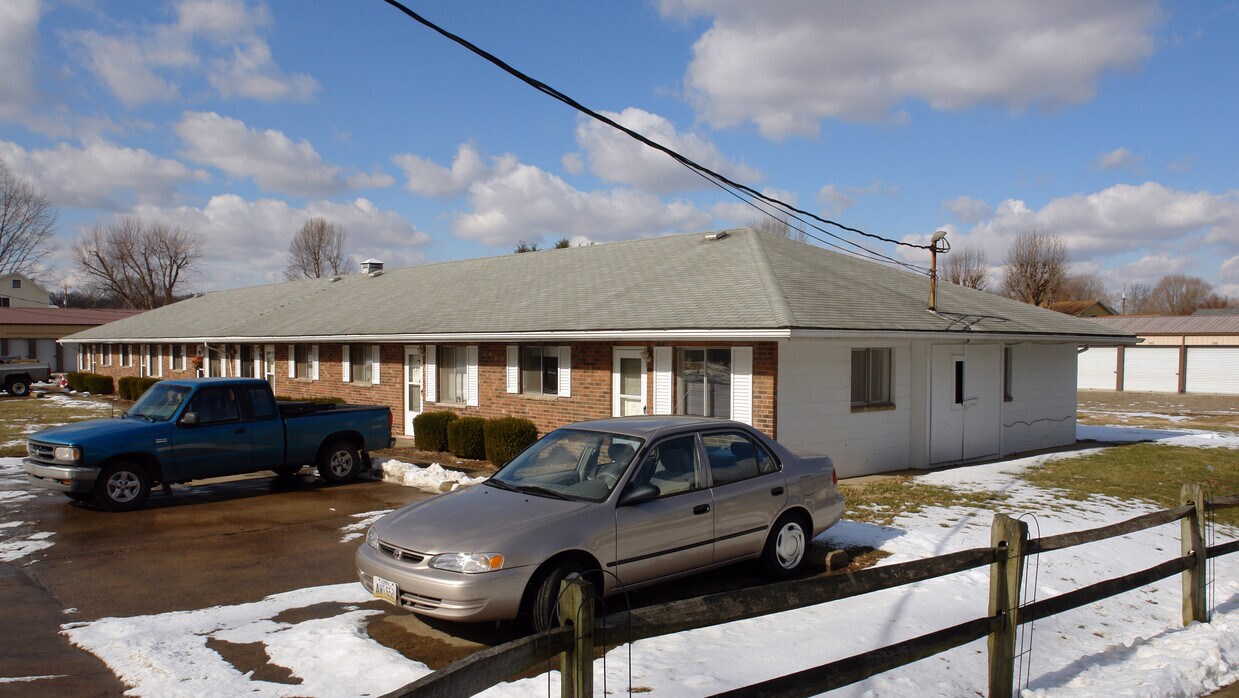 Building Photo - 101 Sandhill Rd