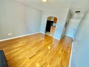 Building Photo - 366 4th Ave