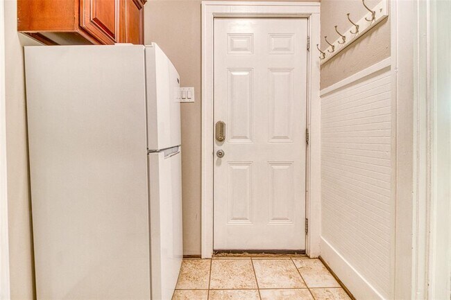 Foto del edificio - 1603 Alamo St