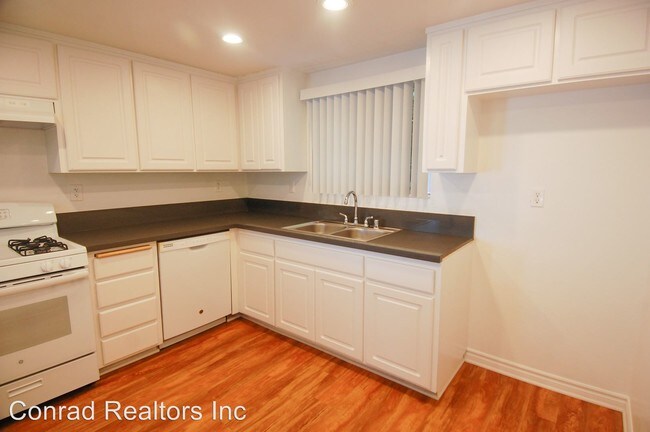 Foto del edificio - 2627 S El Camino Real