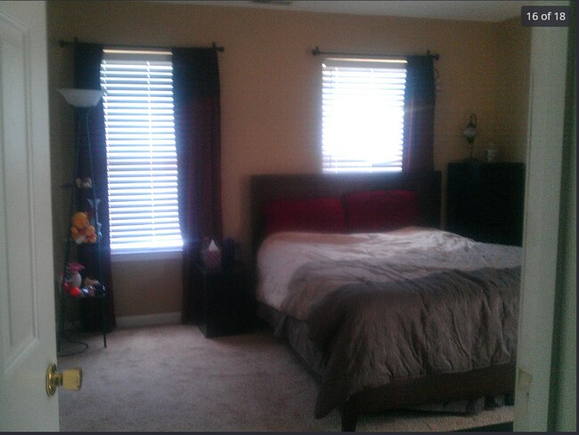 Foto del edificio - 22973 Fleet Ter