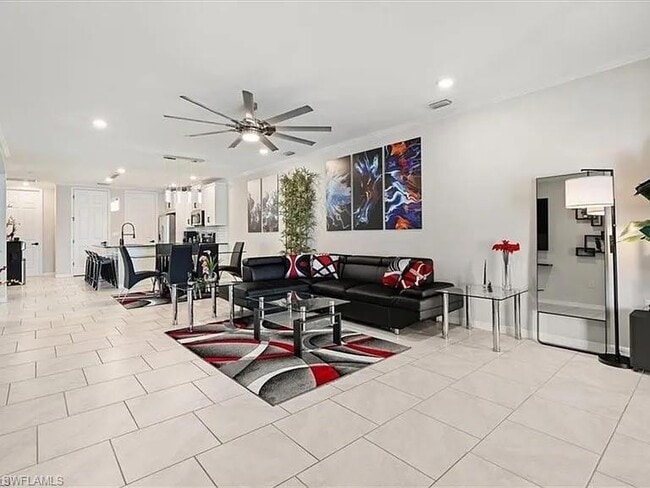 Foto del edificio - 14672 Edgewater Cir