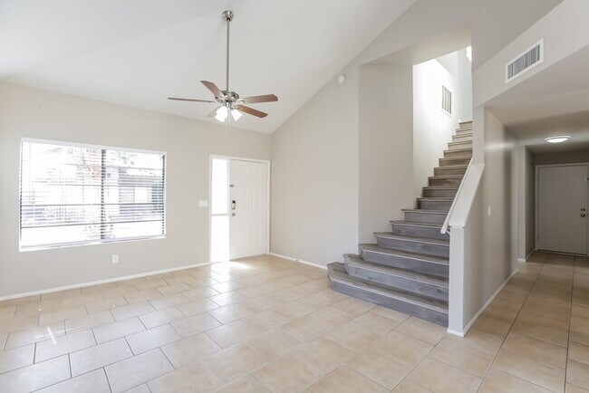 Foto del edificio - 18421 N 44th Pl