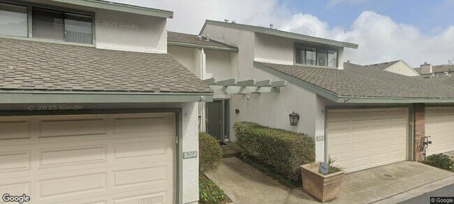 Building Photo - 8246 Caminito Modena