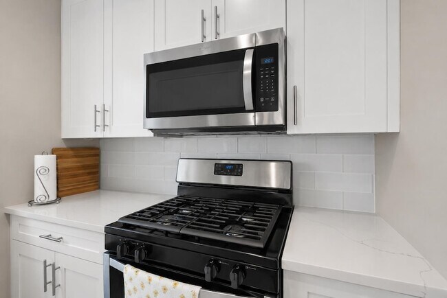 Foto del edificio - 4805 Aschoff Pl