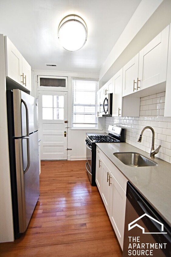 Foto principal - 710 W Grace St