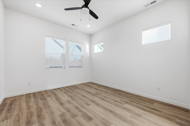 Building Photo - Alante Homes at Spring Run