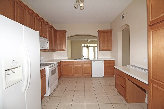 Foto del edificio - Top Floor 3/2 Condo in Artisan Park