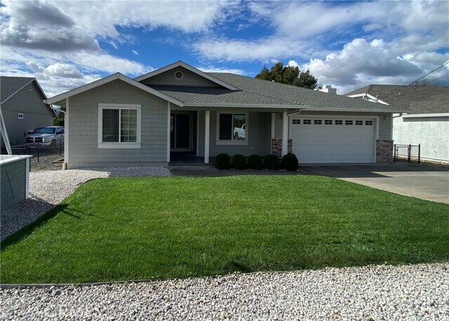 Foto principal - 18593 Hidden Valley Rd