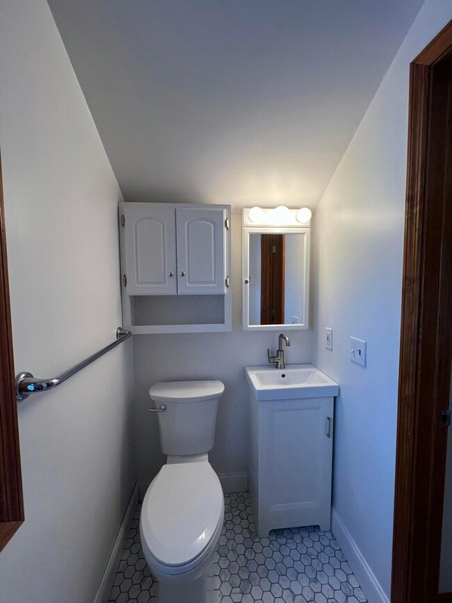 Building Photo - 4390 Colerain Ave