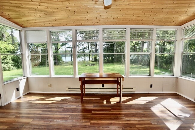 Building Photo - Available 06-22-26! Updated Waterfront Home! Extras Like Workshop & Sunroom, Pet Friendly, Hardwo...