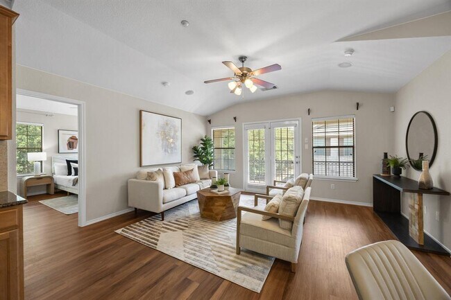 Building Photo - 14815 Avery Ranch Blvd