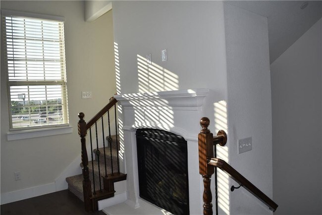 Building Photo - 2406 Magalia Lane