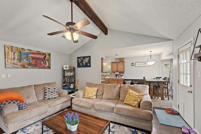 Building Photo - 504 Buffalo Pass