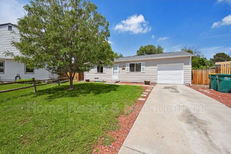 Foto principal - 10444 Hoyt Ct