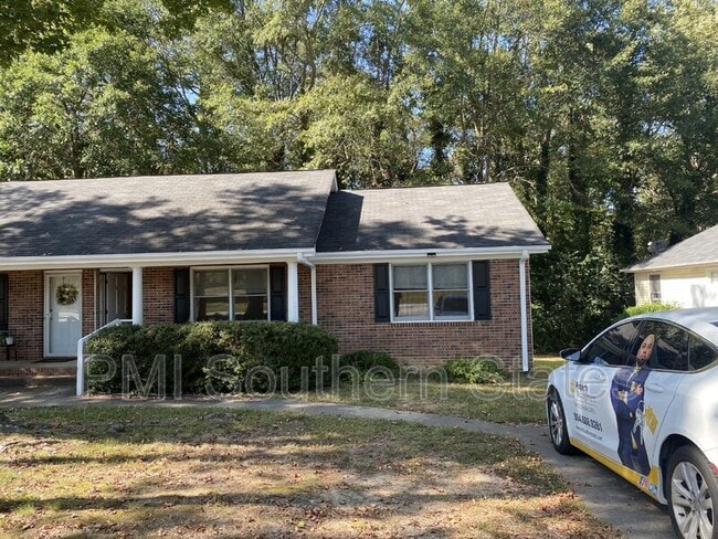 Building Photo - 215 Jonesville Rd