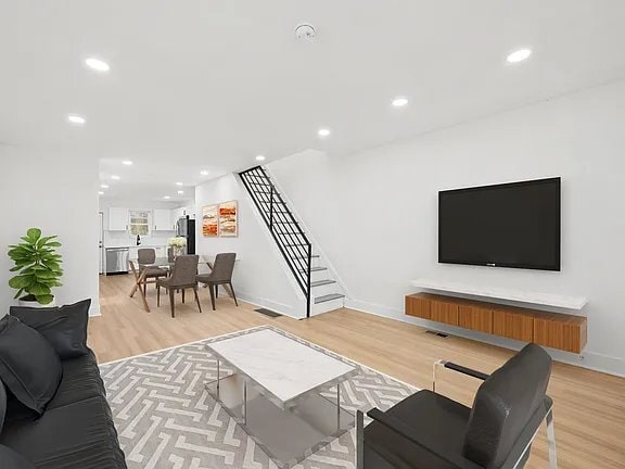 Photo - 143 N Conestoga St Townhome