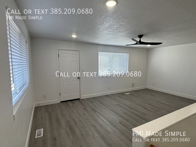 Building Photo - Remodeled Duplex on a Quiet Cul-de-sac |DI...