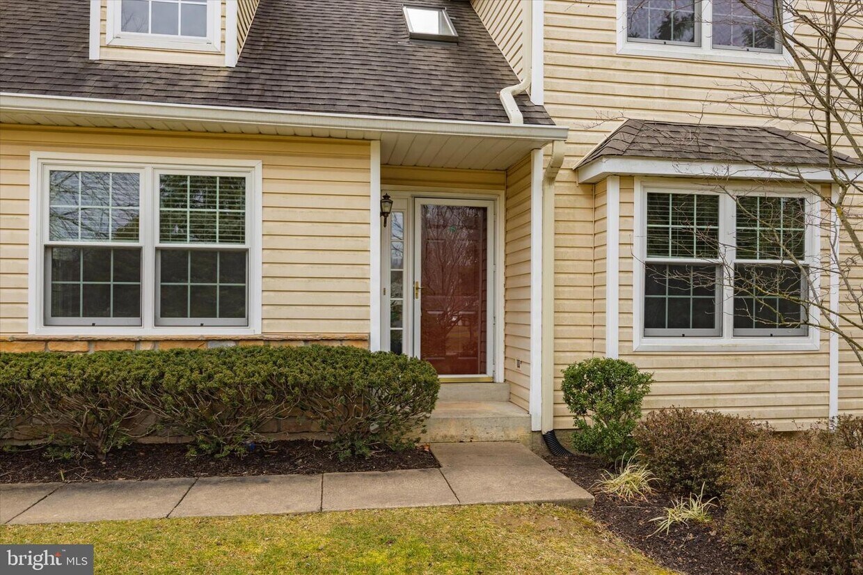 110 Gleneagles Dr, Blue Bell, PA 19422 Townhome Rentals in Blue Bell