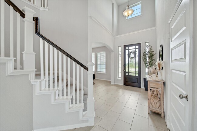 Foto del edificio - 7735 Wright Wood Dr