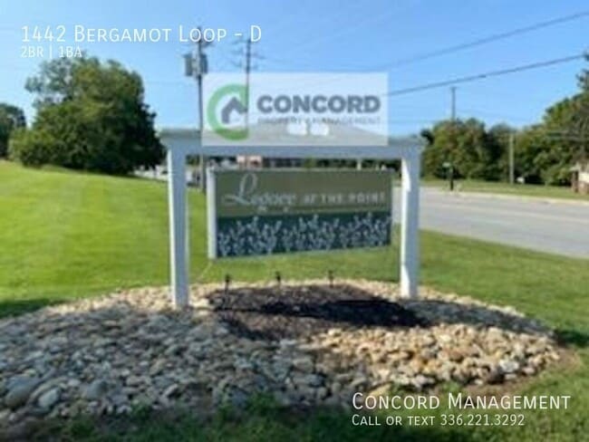 Building Photo - 1442 Bergamot Loop