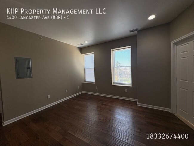 Foto del edificio - 4400 Lancaster Ave