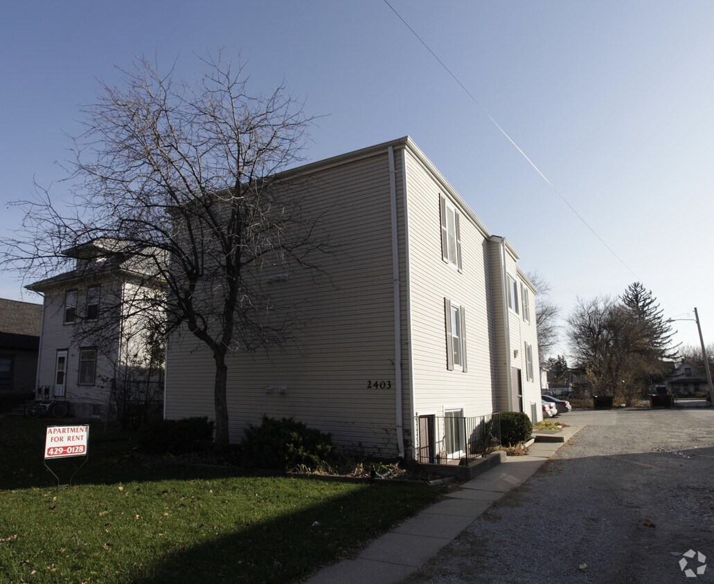 Foto principal - 2403 W St
