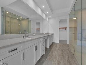 Building Photo - 4810 Pelican Colony Blvd
