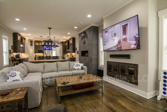 Foto del edificio - 910 11th Ave N