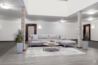 Lobby - Axis@739