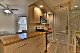 Building Photo - 54 Normal St