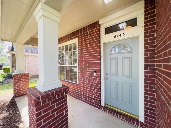 Building Photo - 6143 Galloway Ln