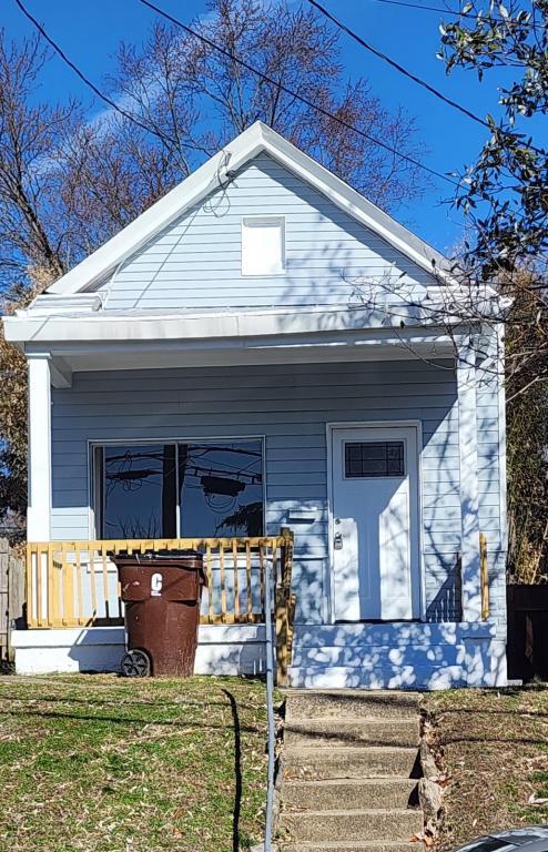 Primary Photo - 512 Earle Ave