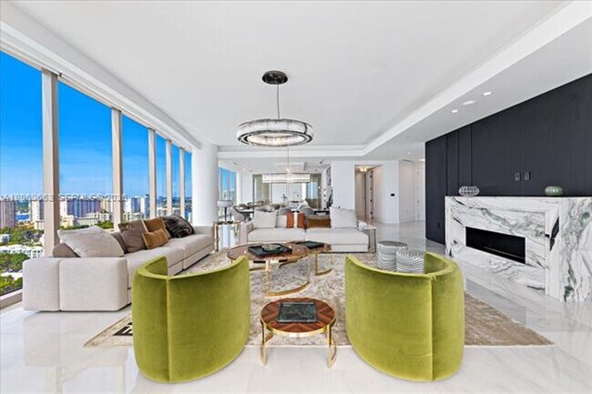 Building Photo - 17975 Collins Ave