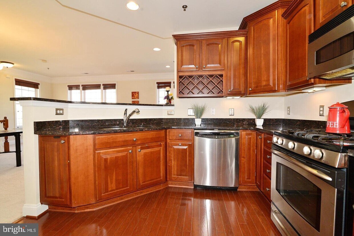 Foto principal - 3555 Huntley Manor Ln