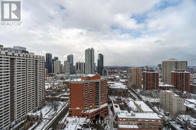 Building Photo - 81 Wellesley St E
