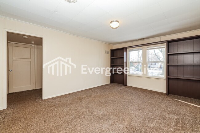 Foto del edificio - 1924 Culver Ave